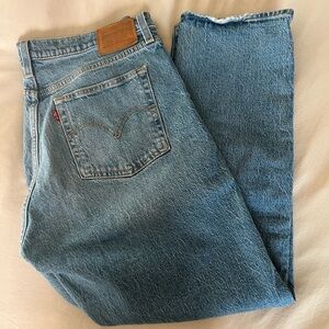 Levi's Women’s Wedgie Straight Blue Jeans 31